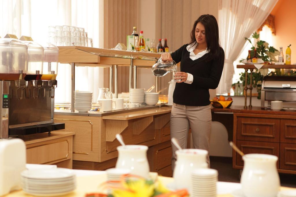 Ensana Vltava Hotel Marianske Lazne Ngoại thất bức ảnh