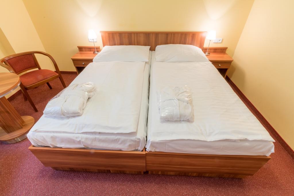 Ensana Vltava Hotel Marianske Lazne Ngoại thất bức ảnh