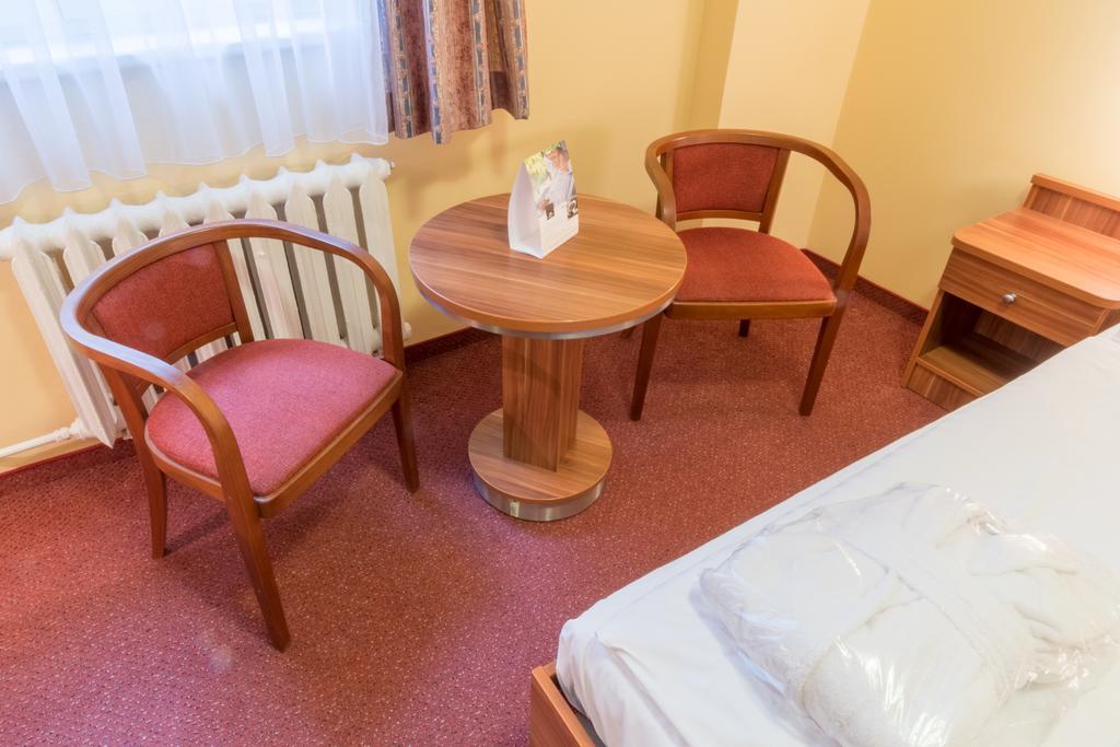 Ensana Vltava Hotel Marianske Lazne Ngoại thất bức ảnh